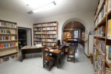 Interno Biblioteca